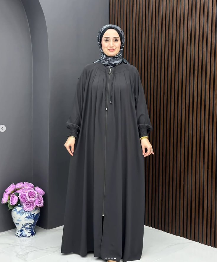✨ عباية الفخامة والسترة.. إطلالتك الراقية بتصميم يجمع بين الأناقة والحشمة ✨
