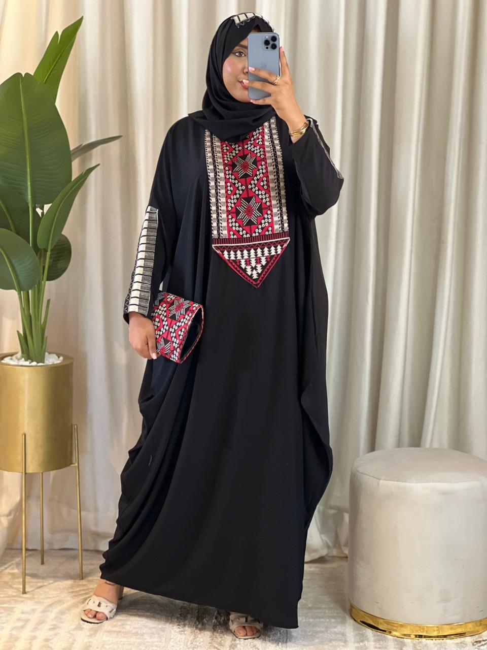 عباية اردنية راقية 3 قطع لإطلالة فخمة ومريحة في كل مناسبة تأتي مع فولار و حقيبة.r5
